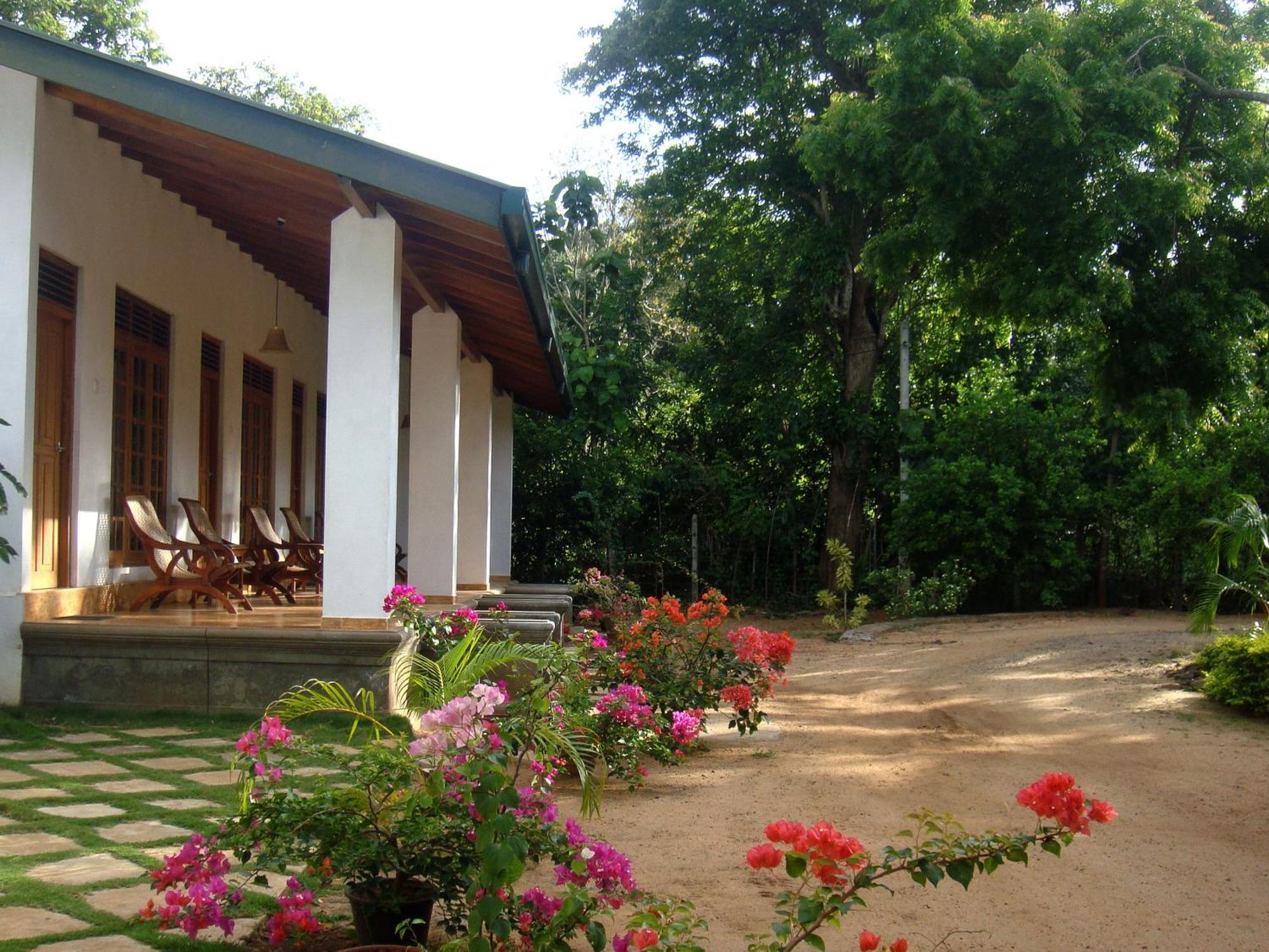 Le Grand Meaulnes Hotel Habarana Exterior foto